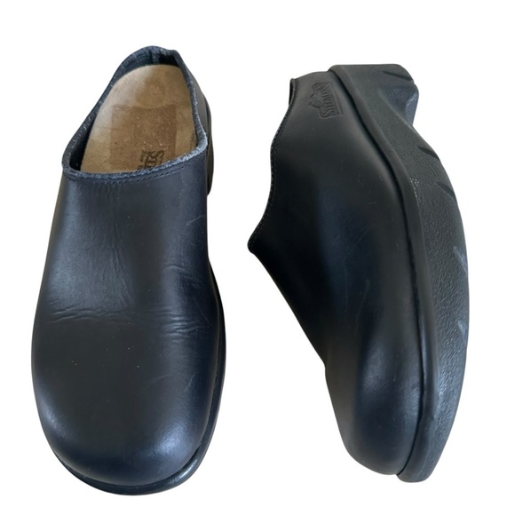 STEGMAN BLACK LEATHER CLOGS SIZE 5 - Picture 1 of 13